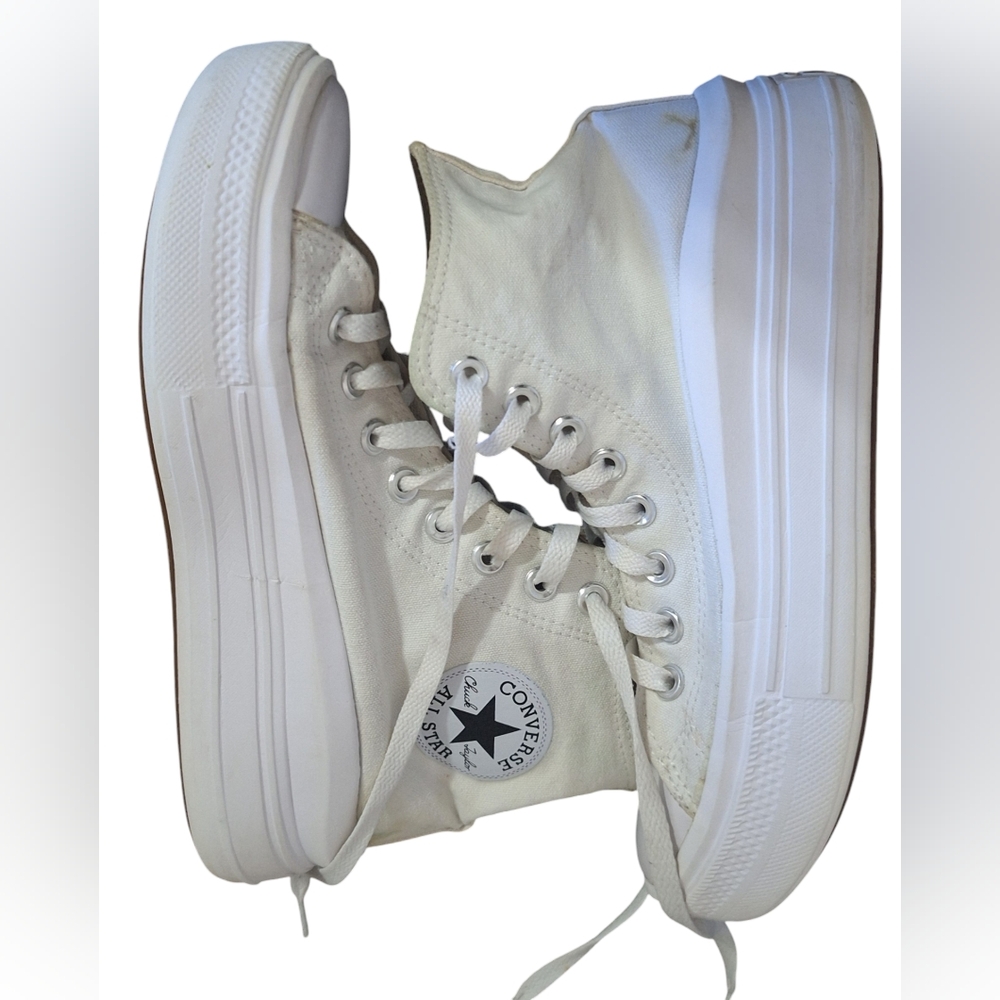 Converse High-Top Sneakers in White Size 8.5